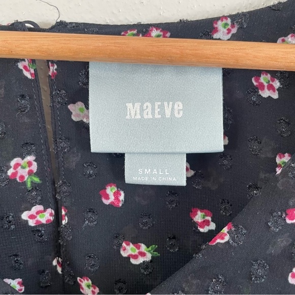 Maeve Anthropologie | Floral Swiss Dot Romantic Blouse - Picture 6 of 15
